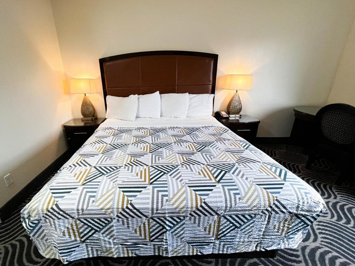 Executive Inn & Suites Breaux Bridge, La Esterno foto