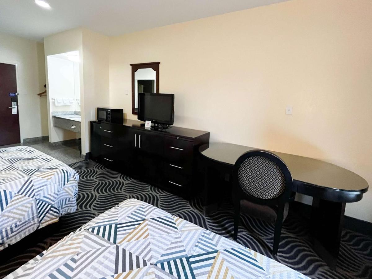 Executive Inn & Suites Breaux Bridge, La Esterno foto