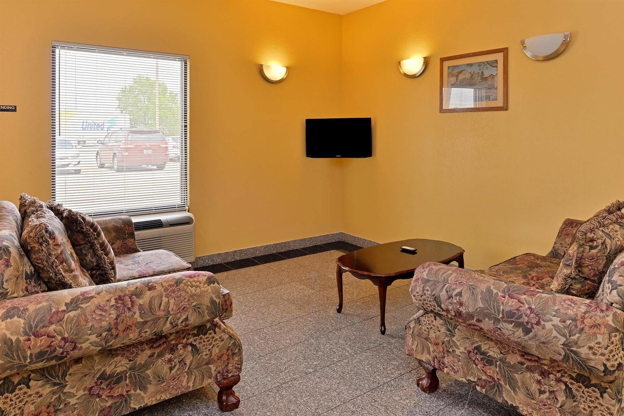 Executive Inn & Suites Breaux Bridge, La Esterno foto